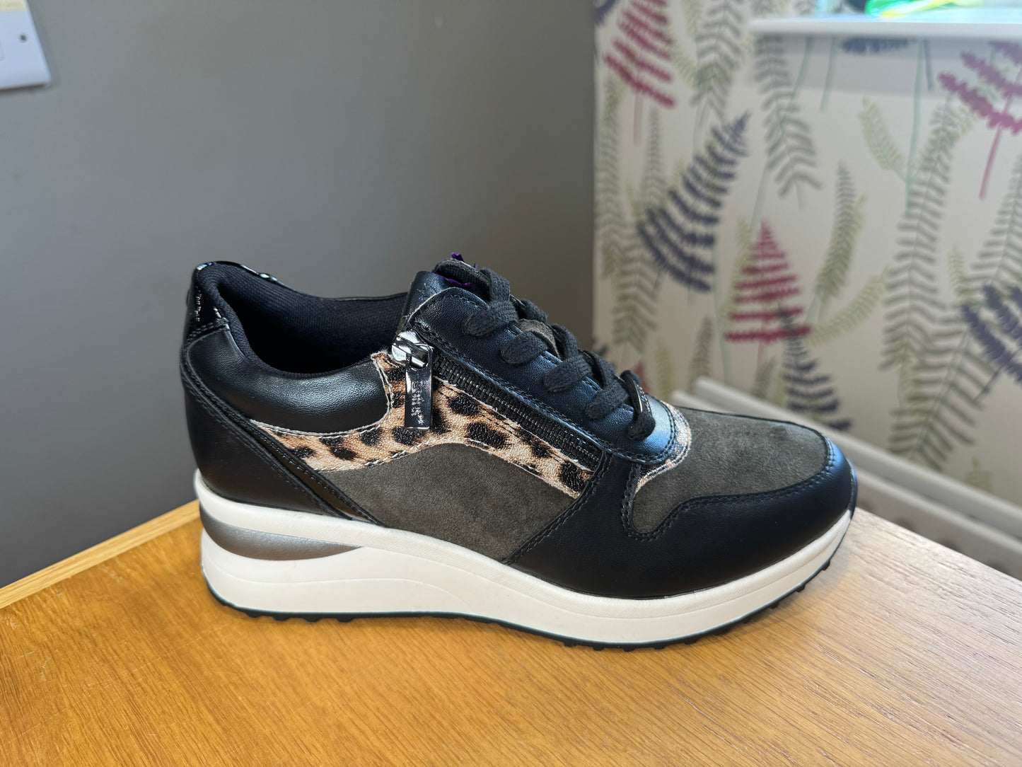 Lotus Moore Black/Khaki Wedge Trainer