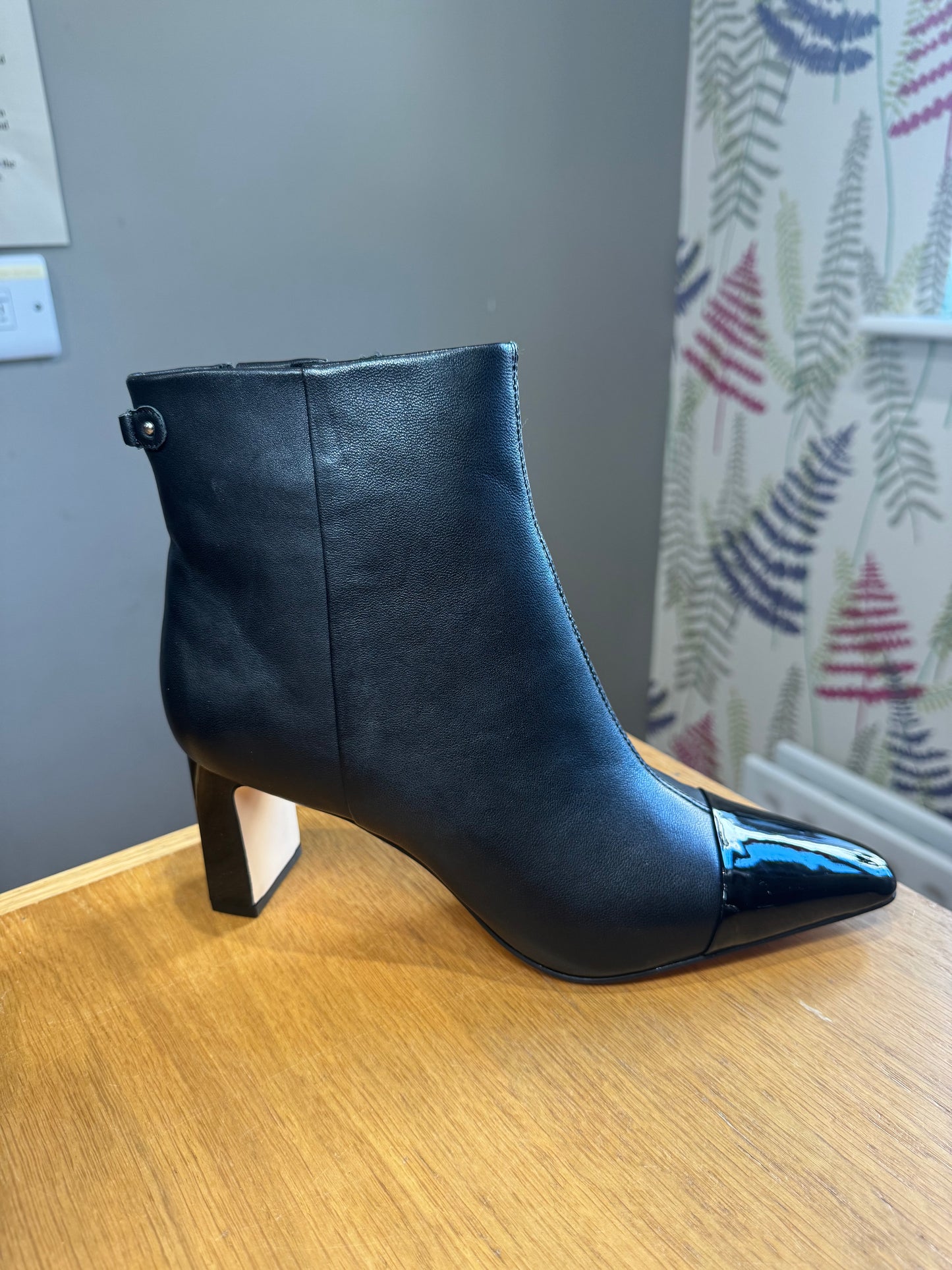 Lotus Danni Black Boot
