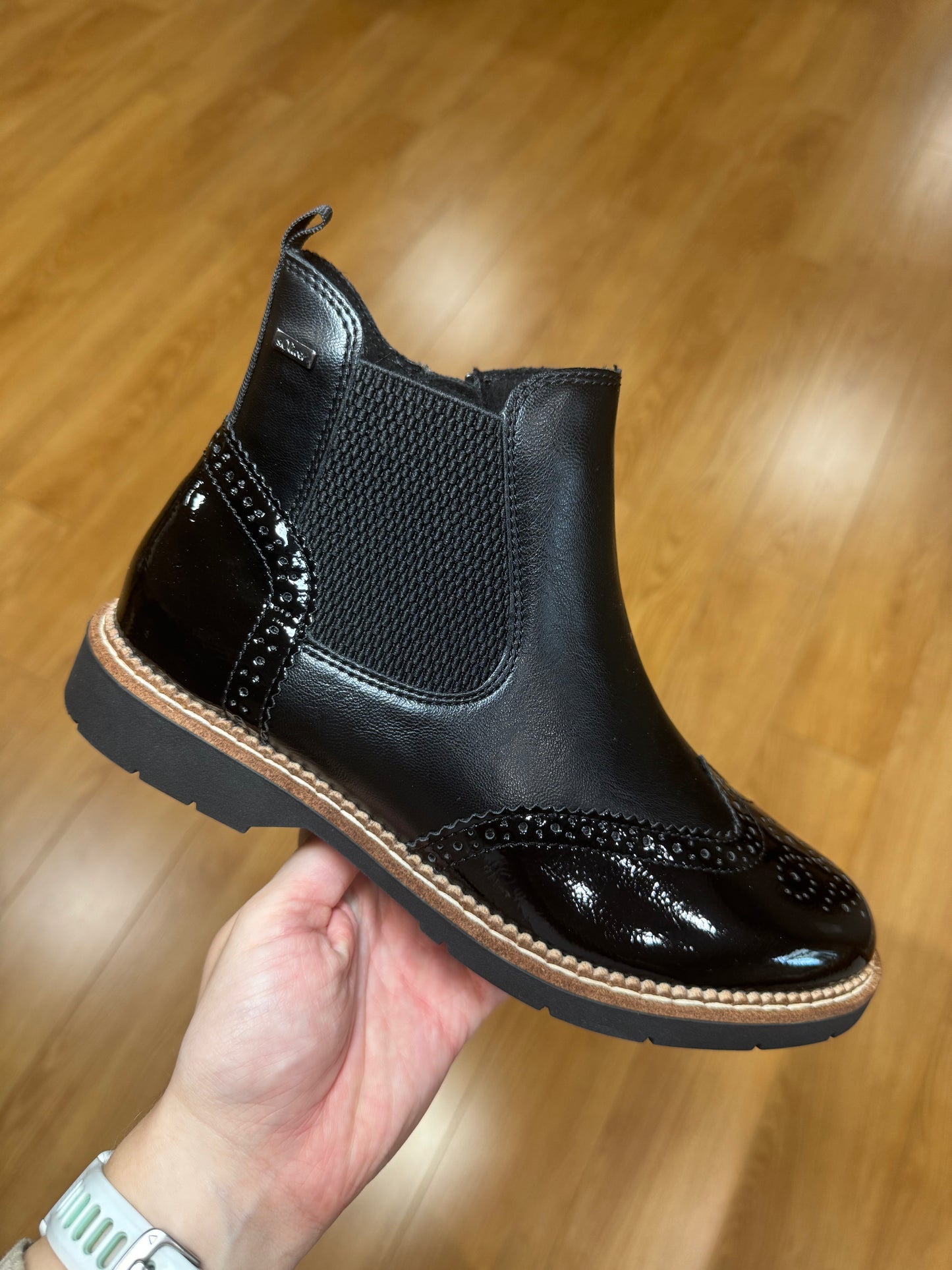 S. Oliver Black Brogue Boot
