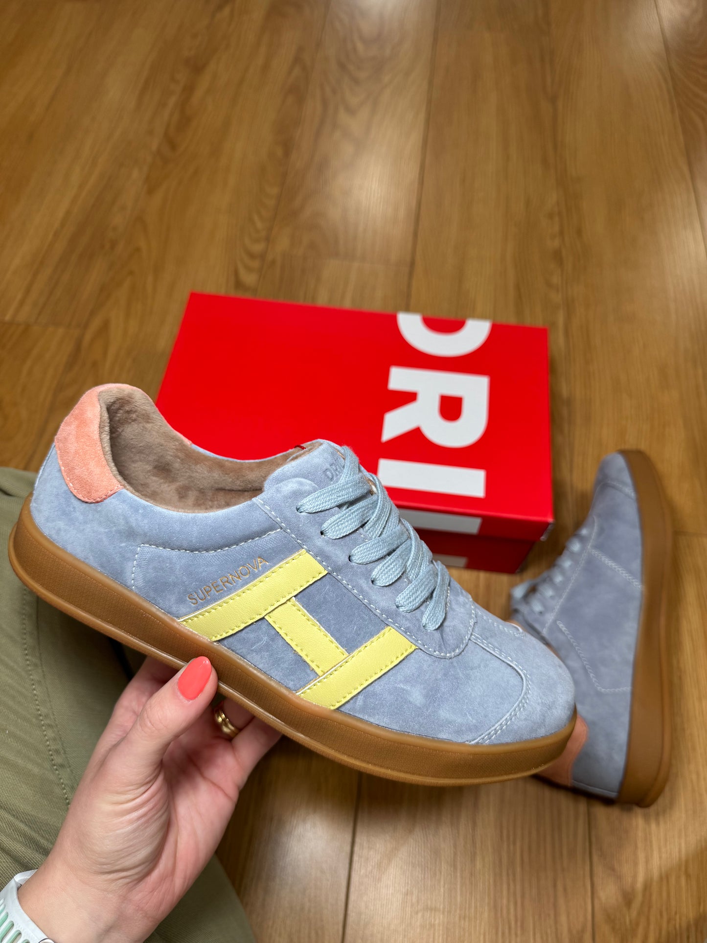 Drilleys Sixty Aqua Mellow Trainer