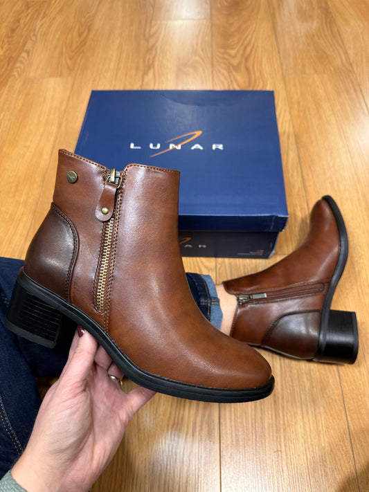 Lunar Sabina Tan Boot