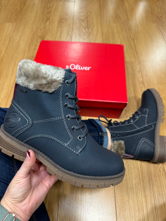 S. Oliver Navy Water Resistant Fur Boot