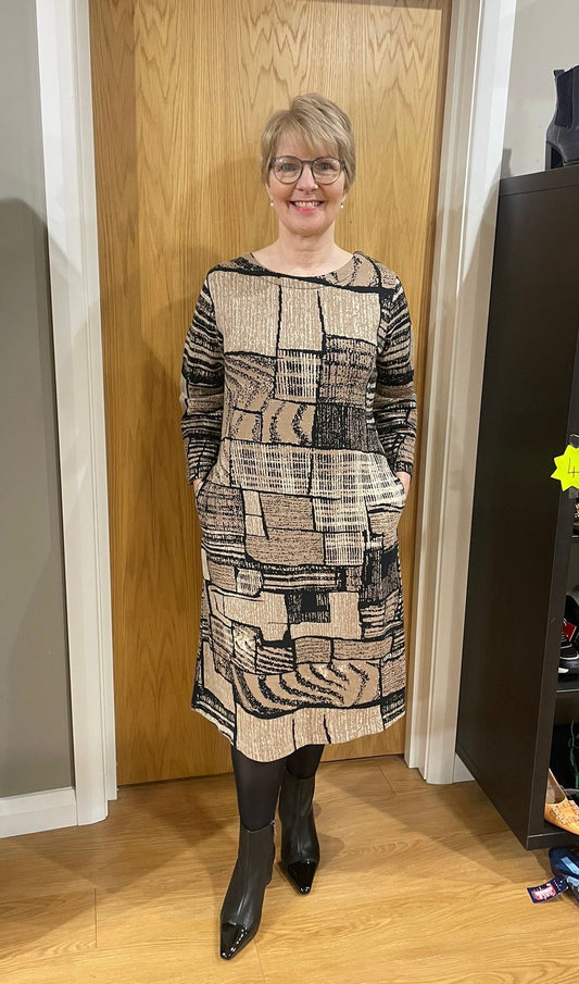 Adini Black/Camel Dress