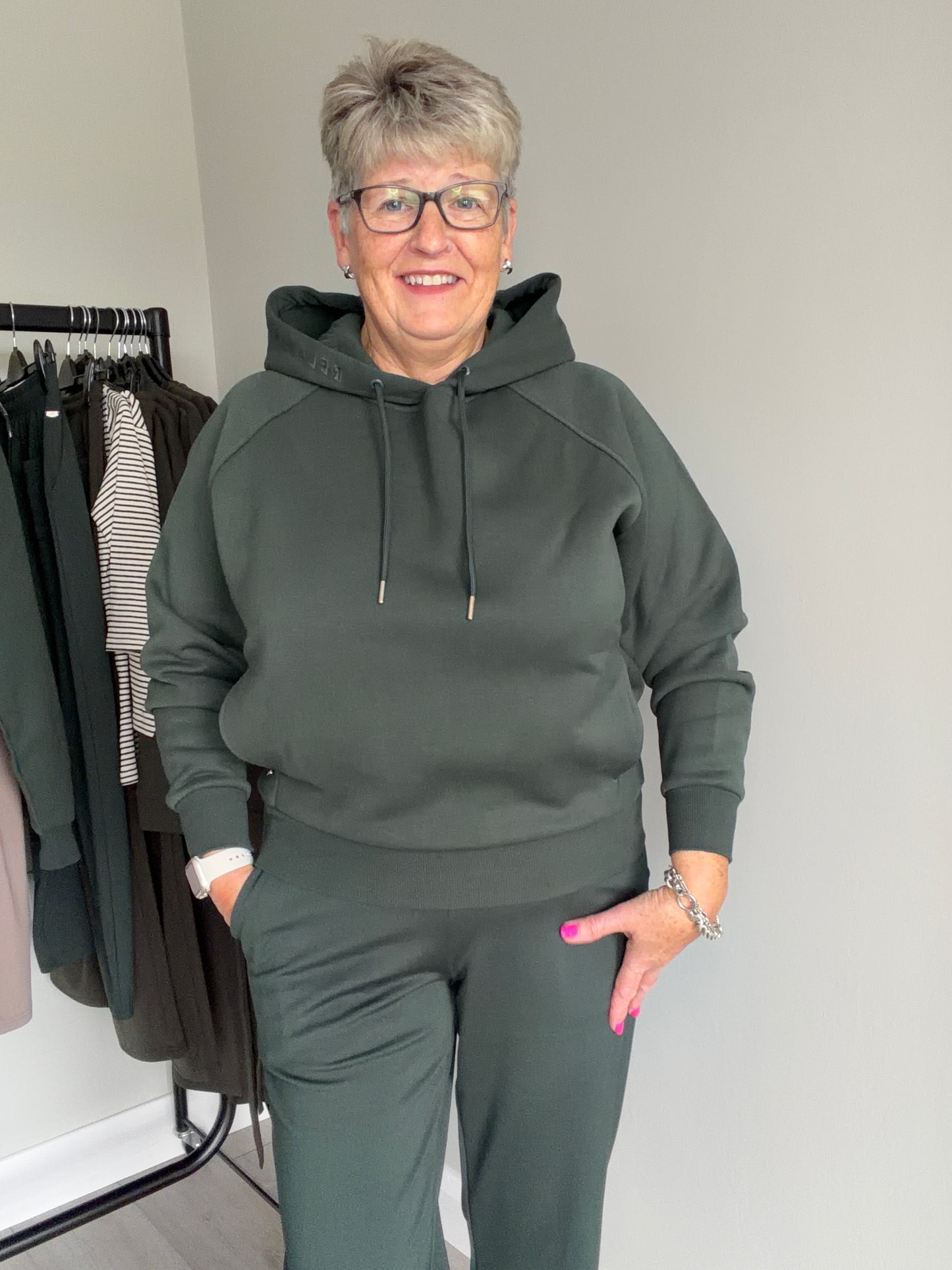 Relax & Renew Clio Forest Hoody