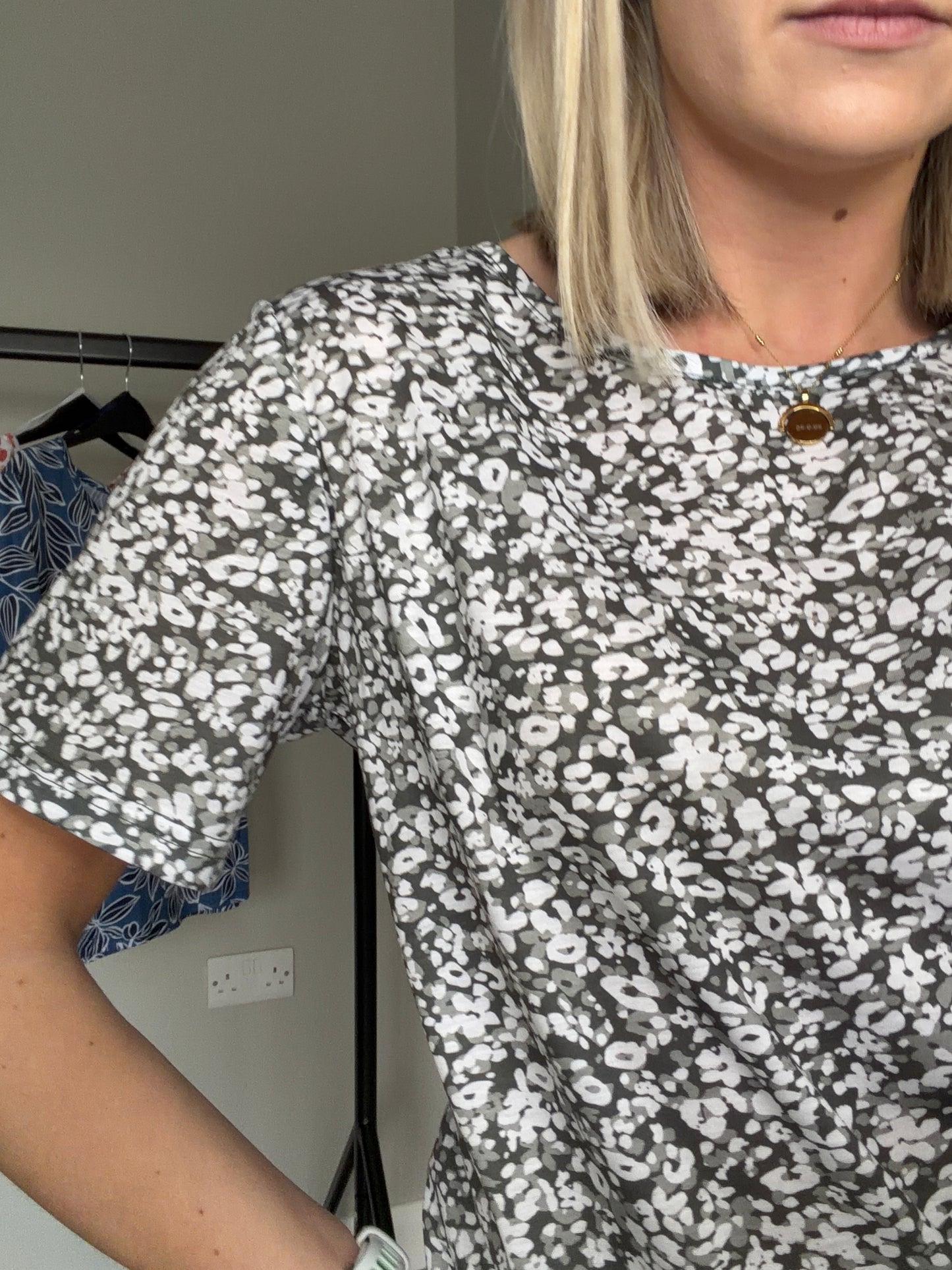 Classic Khaki/White Print Top