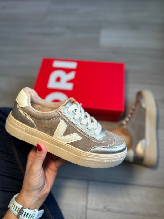 Drilleys Eighty Peregrine Trainer