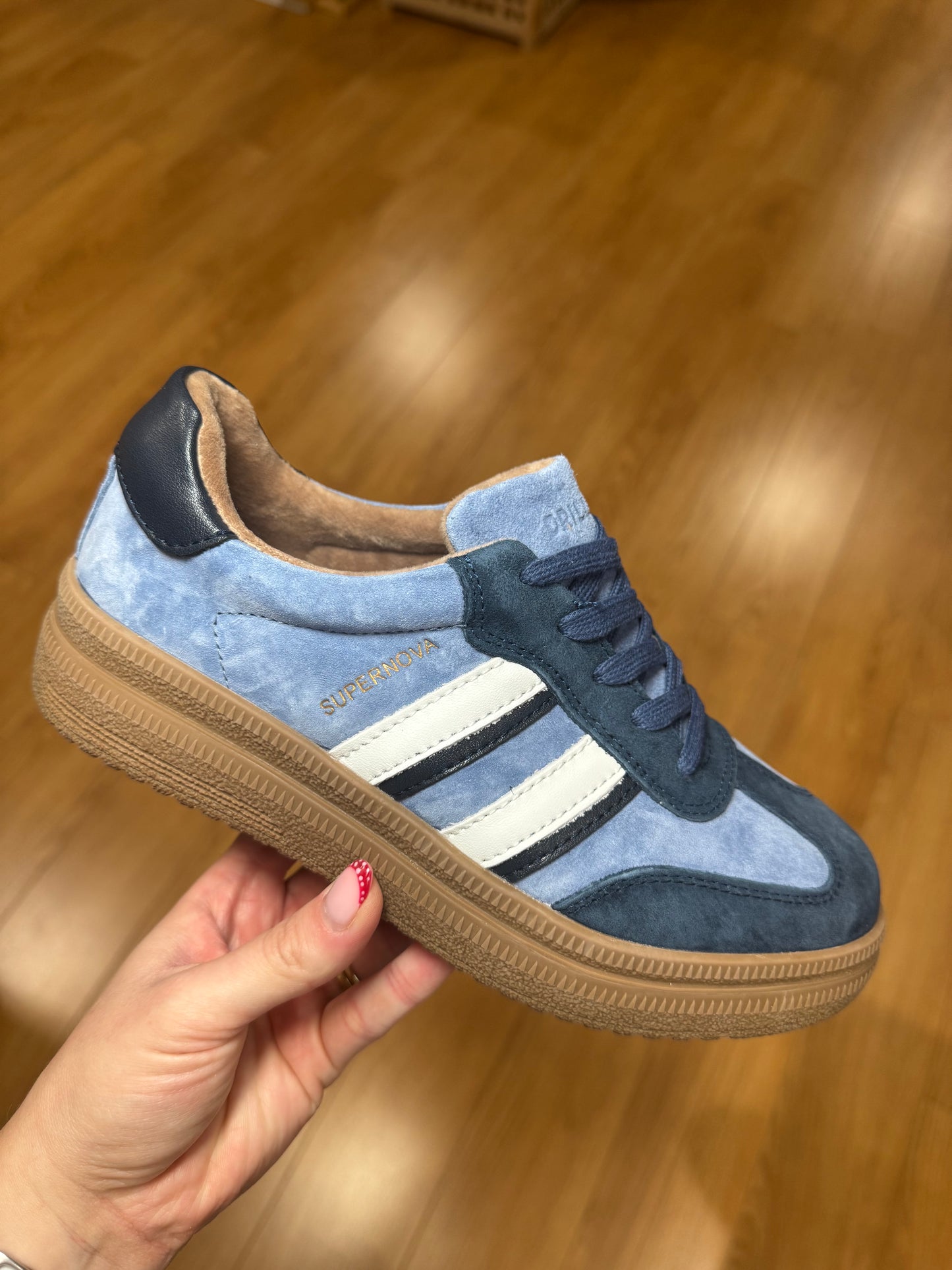 Drilleys Eighty Three Pacific Blue Trainer