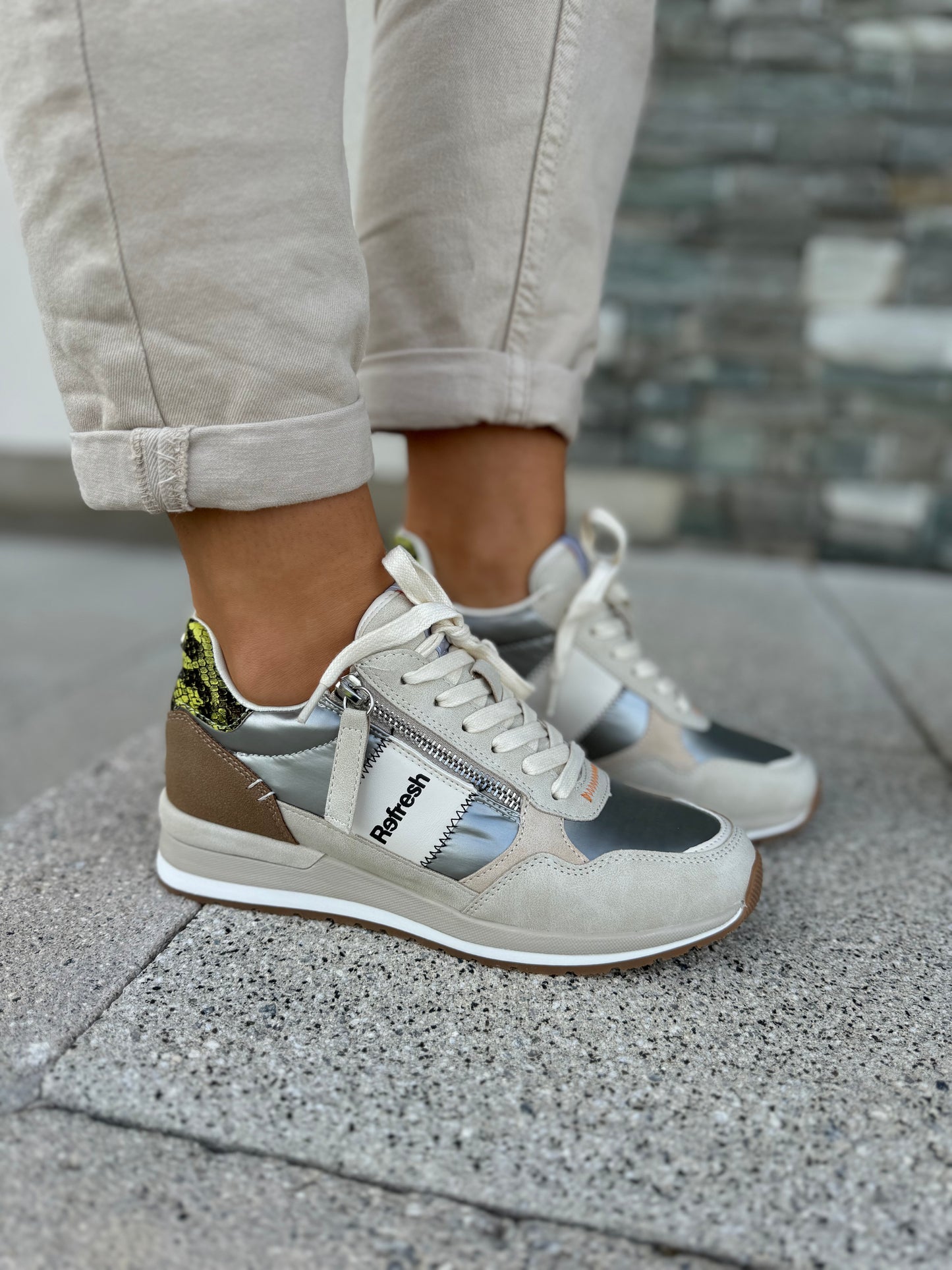 Refresh Beige/Silver Metallic Zip Trainer