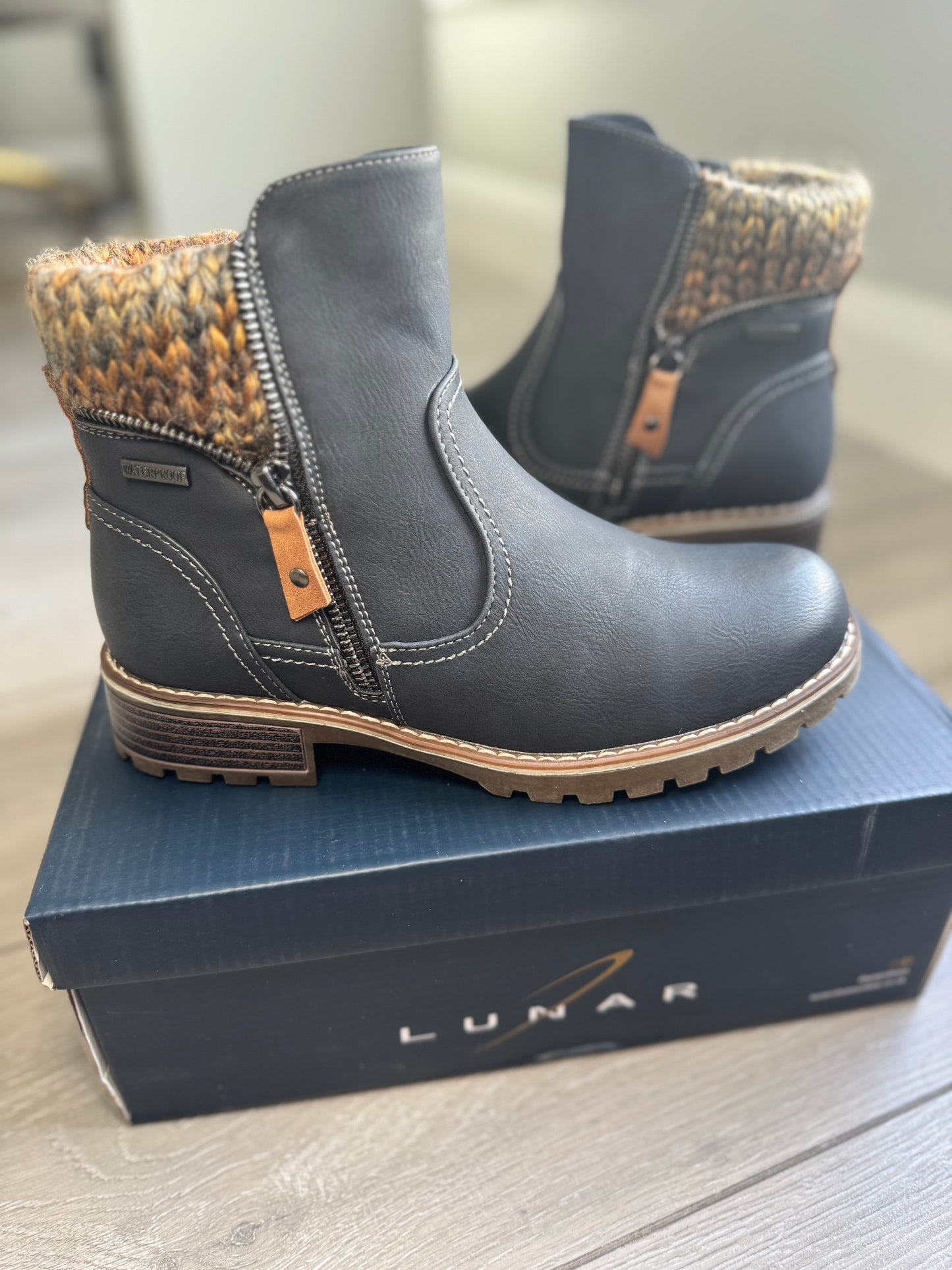 Lunar Breeze Navy Waterproof Boot