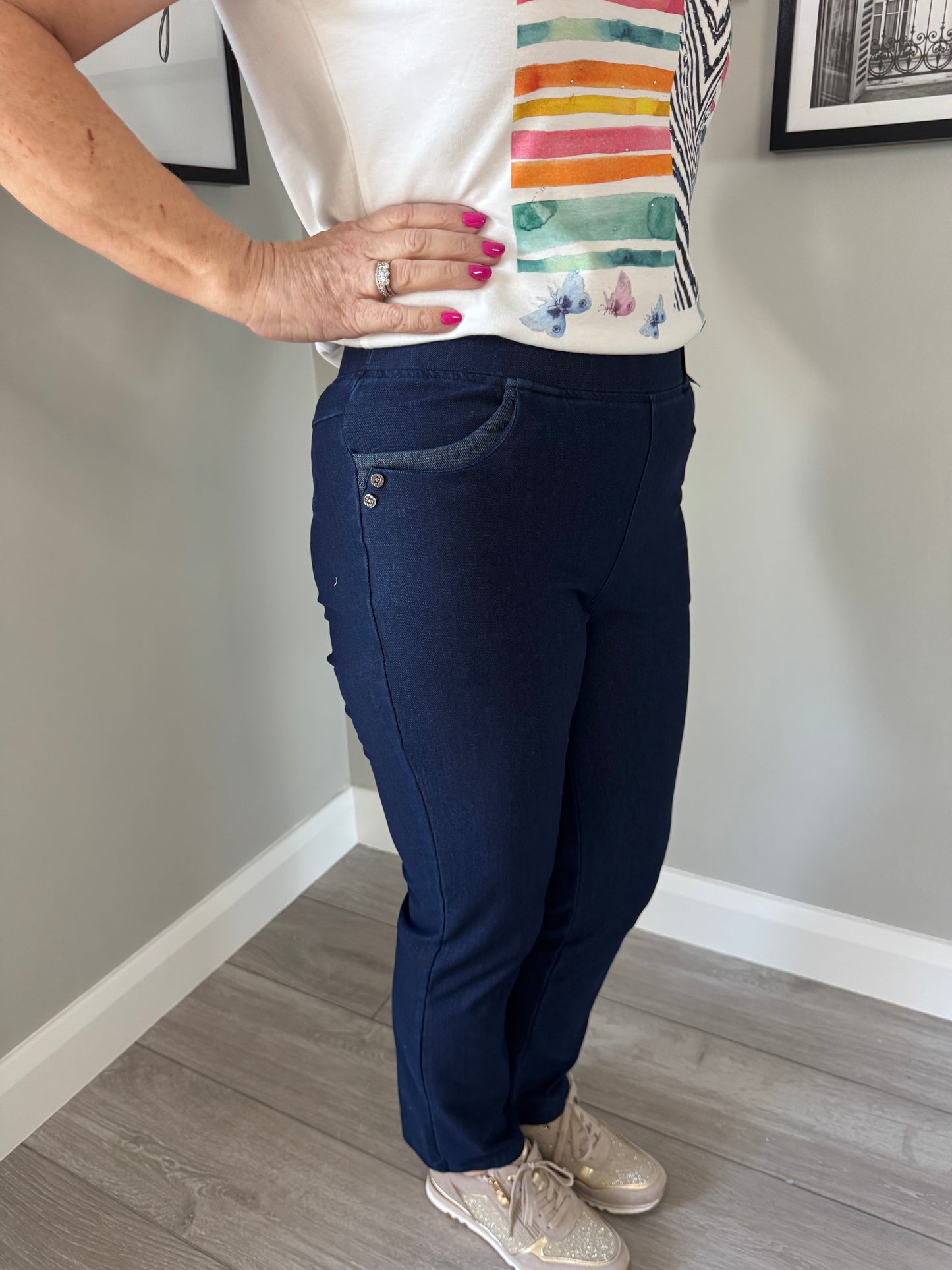 Claudia C Denim Pull On Trousers (27 Inch)