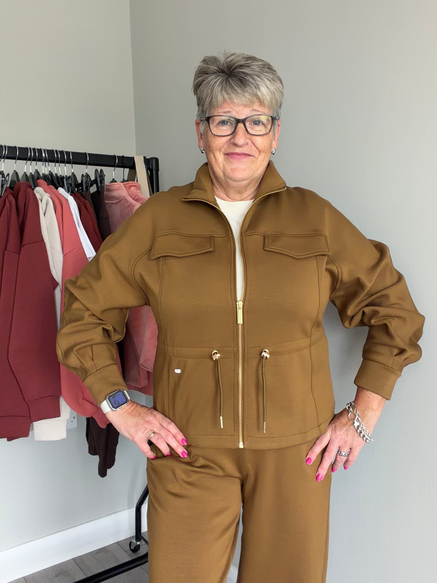 Relax & Renew Isla Olive Zipper