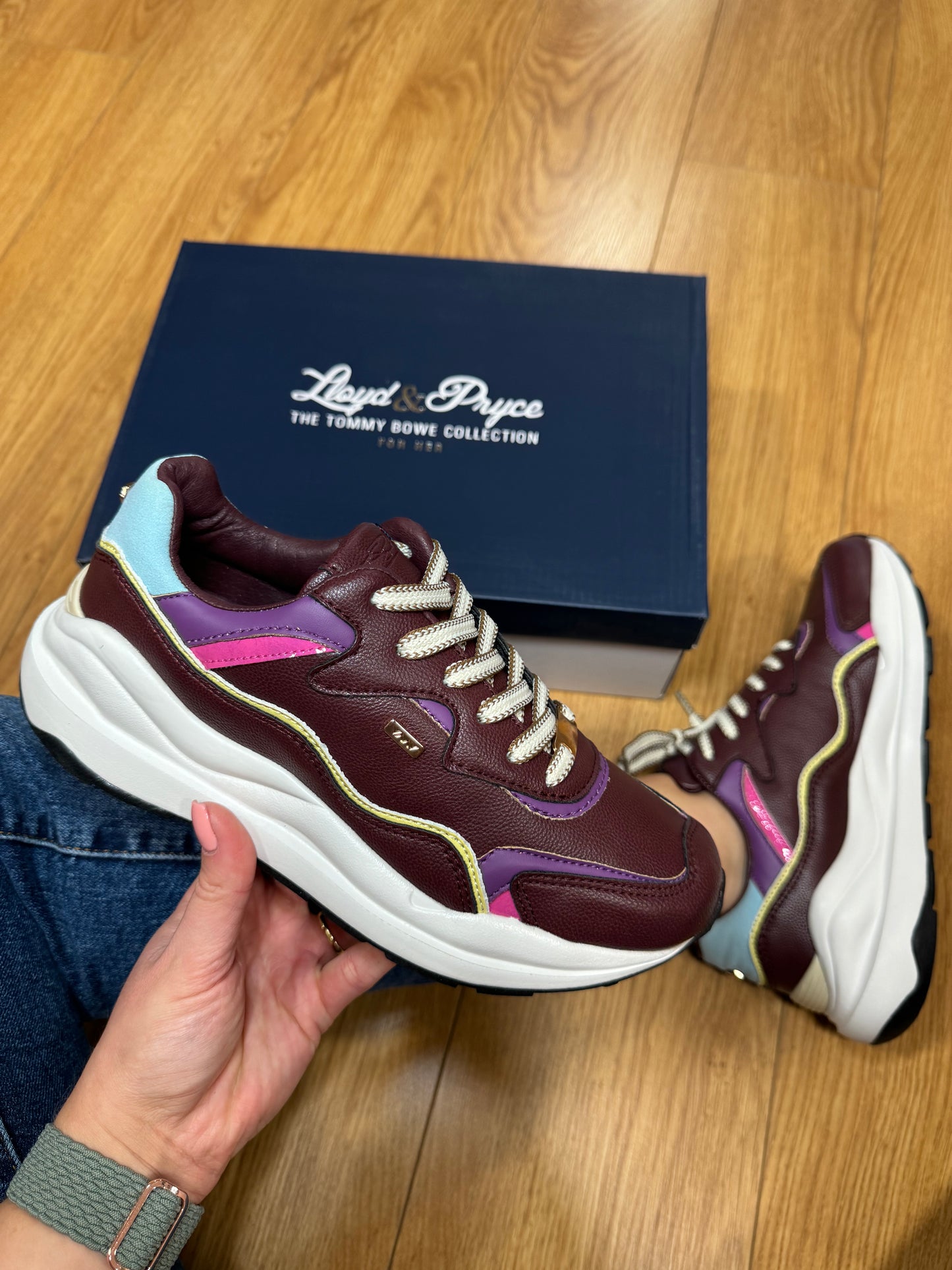 Tommy Bowe for Her Garcia Burgundy Trainer