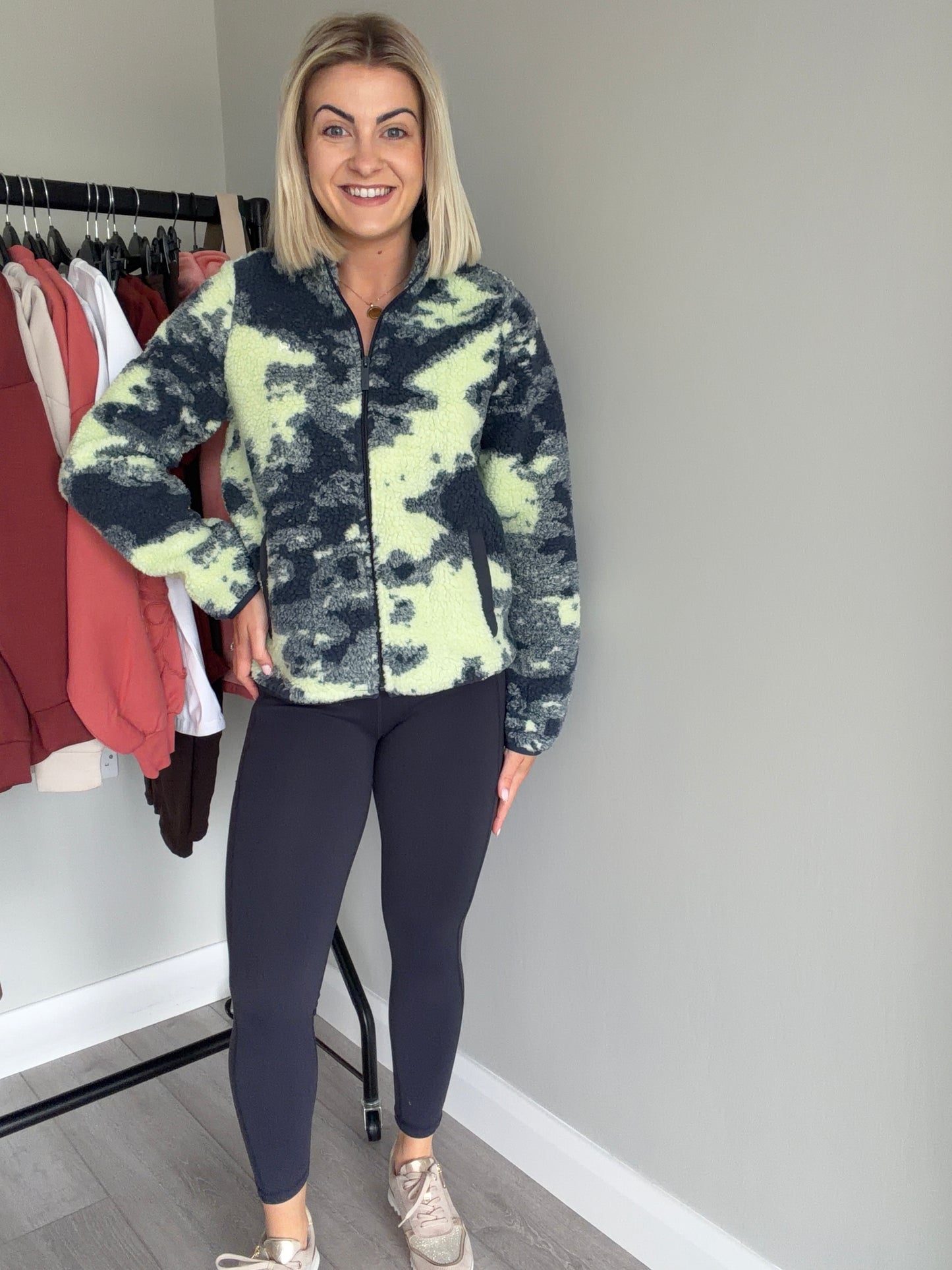 Relax & Renew Mila Multi Print Borg Zipper