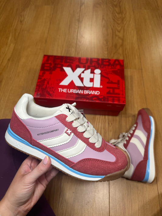 XTI Pink/Lilac Stripe Trainer