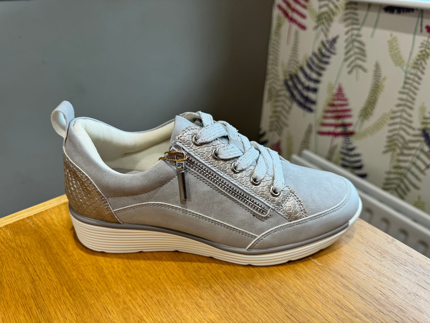 Lunar Kiley Silver Trainer