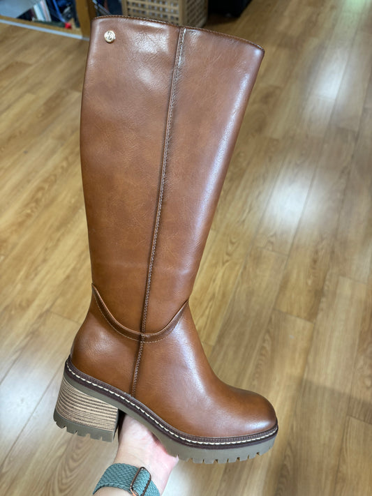 XTI Camel Knee High Boot