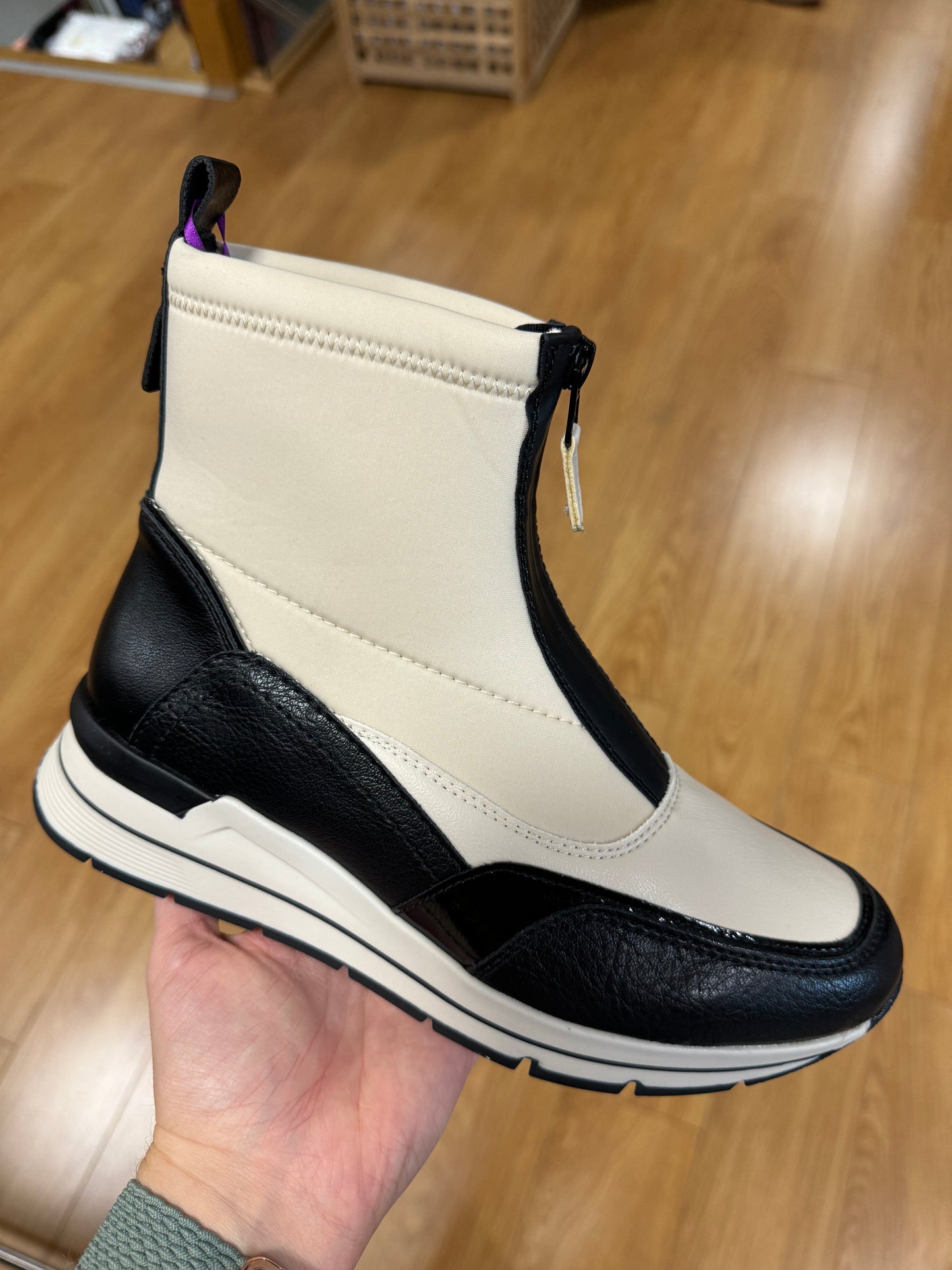 Lotus Petra Cream/Black Trainer Boot