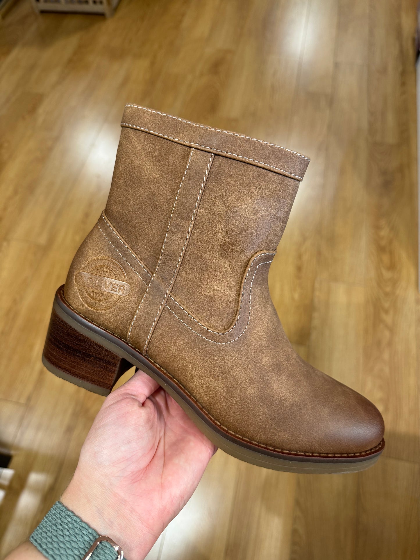 S. Oliver Cognac Heel Boot