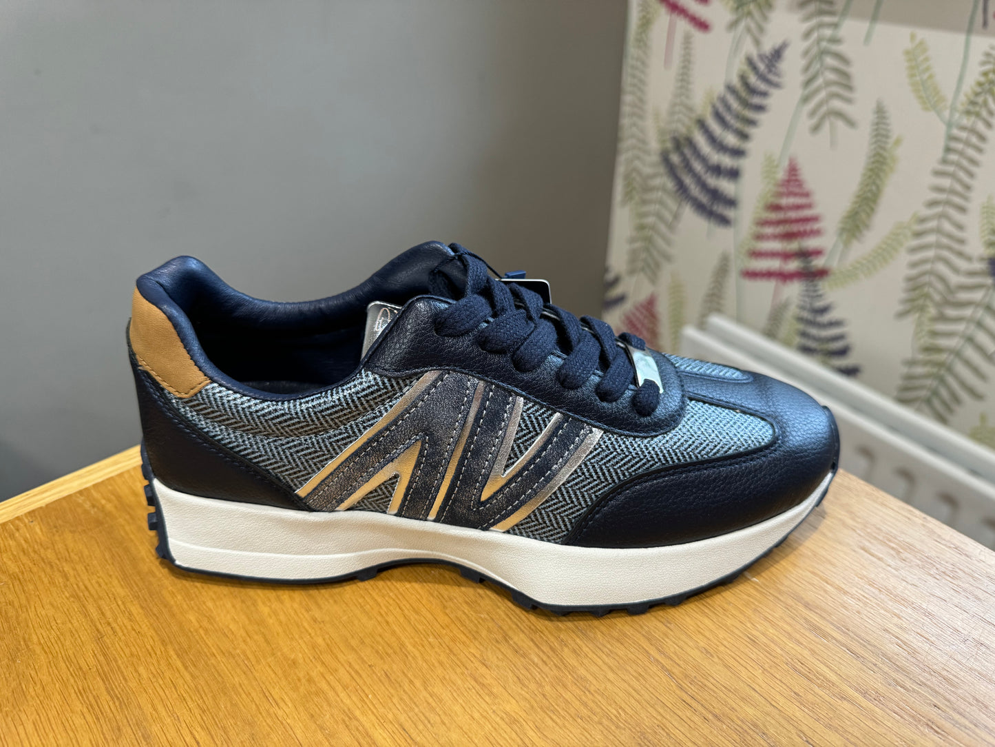 Tommy Bowe for Her Kinsey Navy Trainer