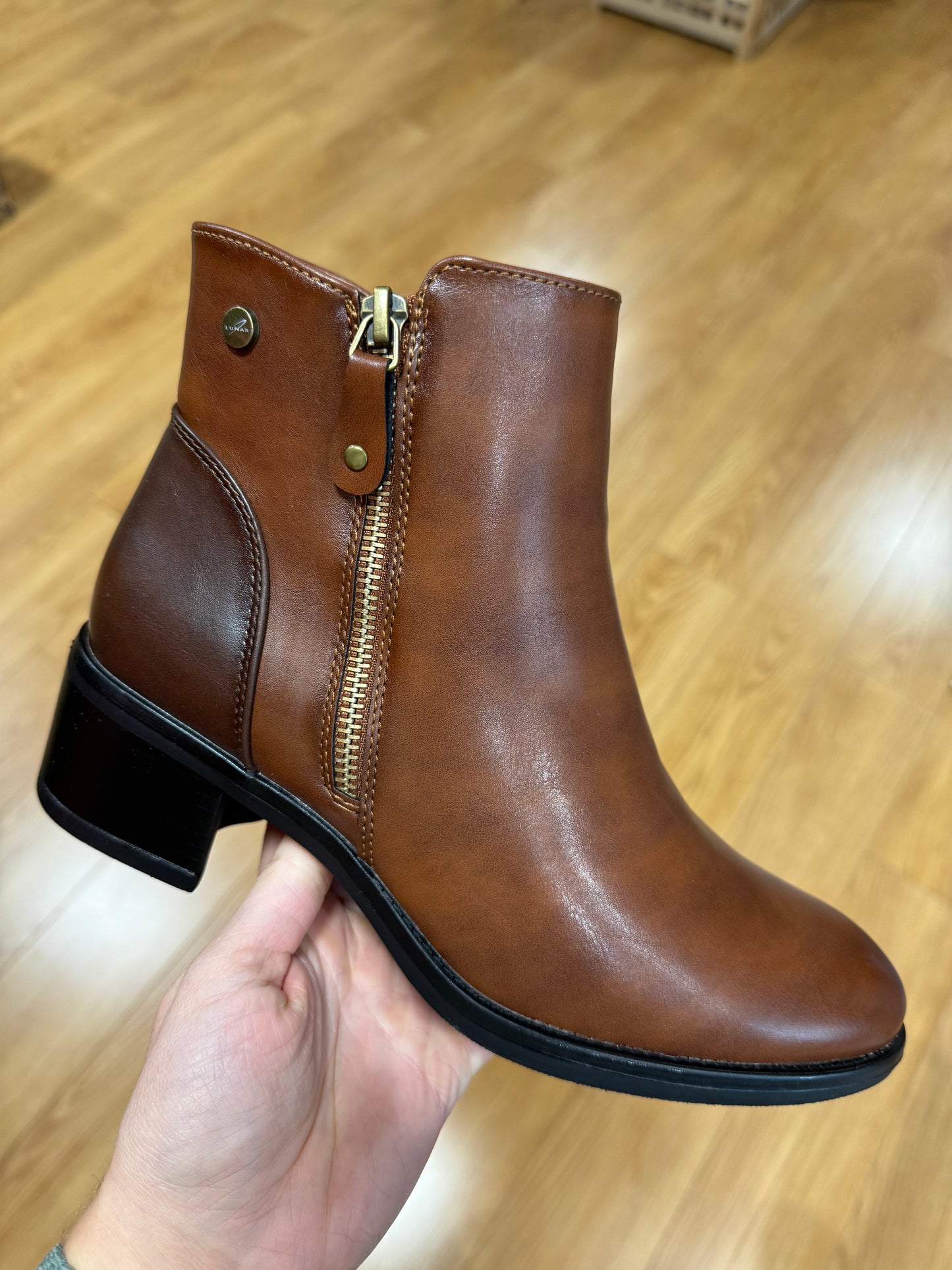 Lunar Sabina Tan Boot