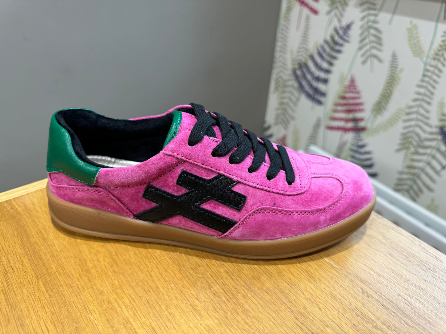 Drilleys Sixty Five Pink Trainer