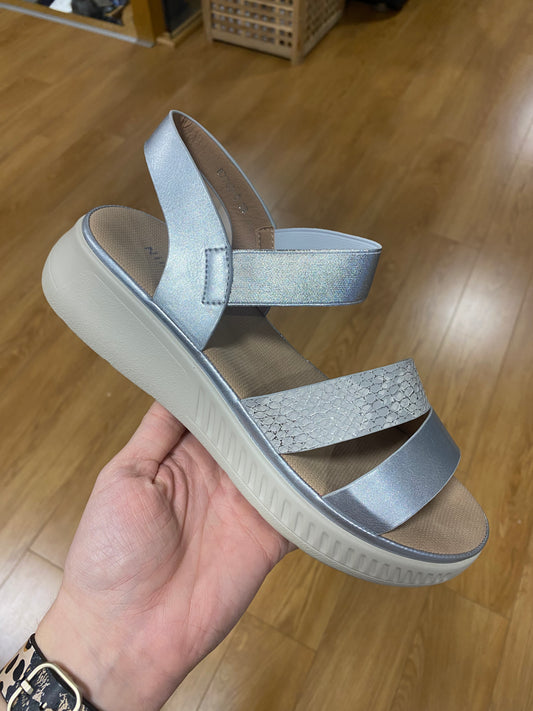 Nine 2 Five Silver Elastic Sandal