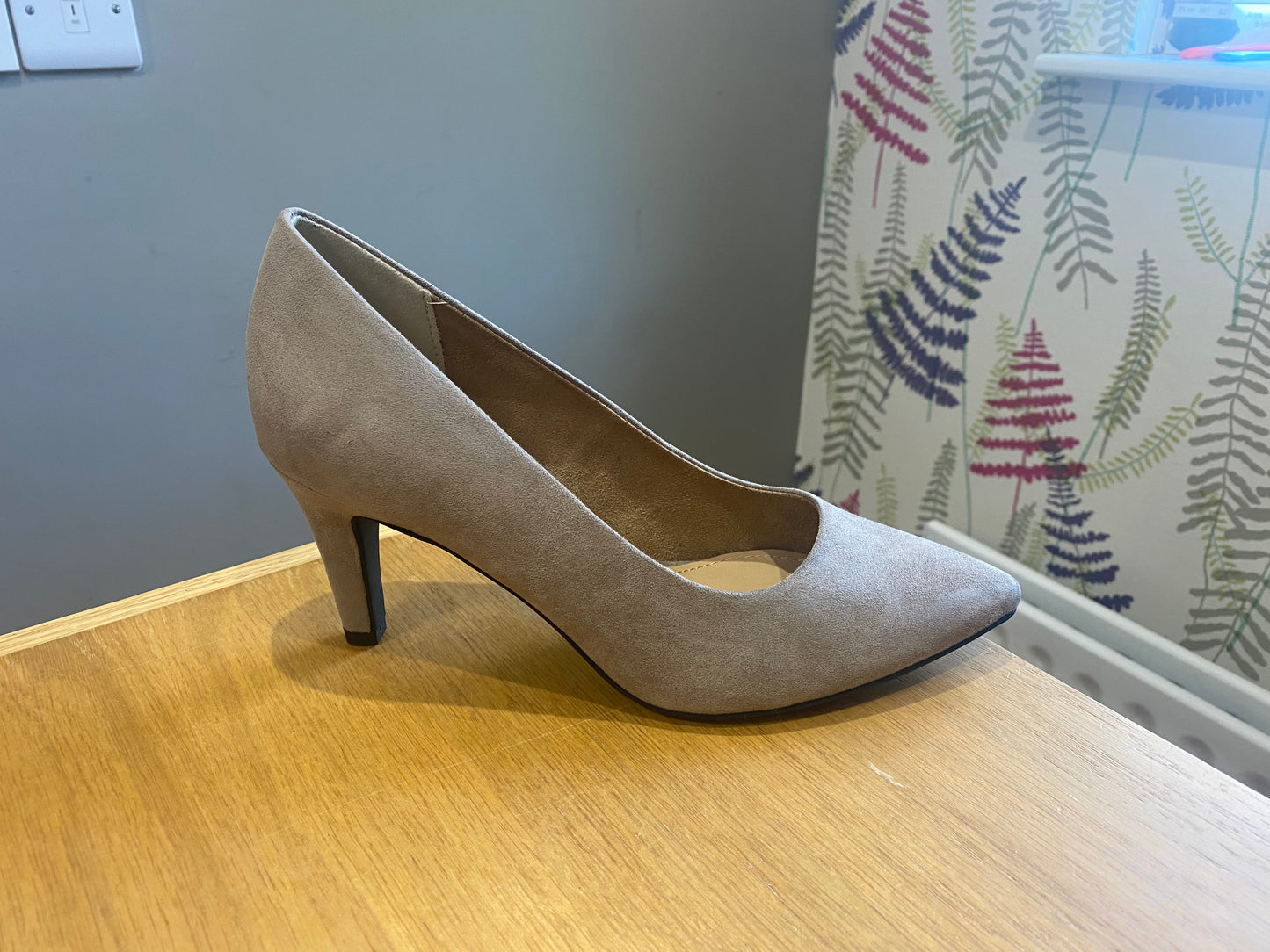 S. Oliver Taupe Court Shoe