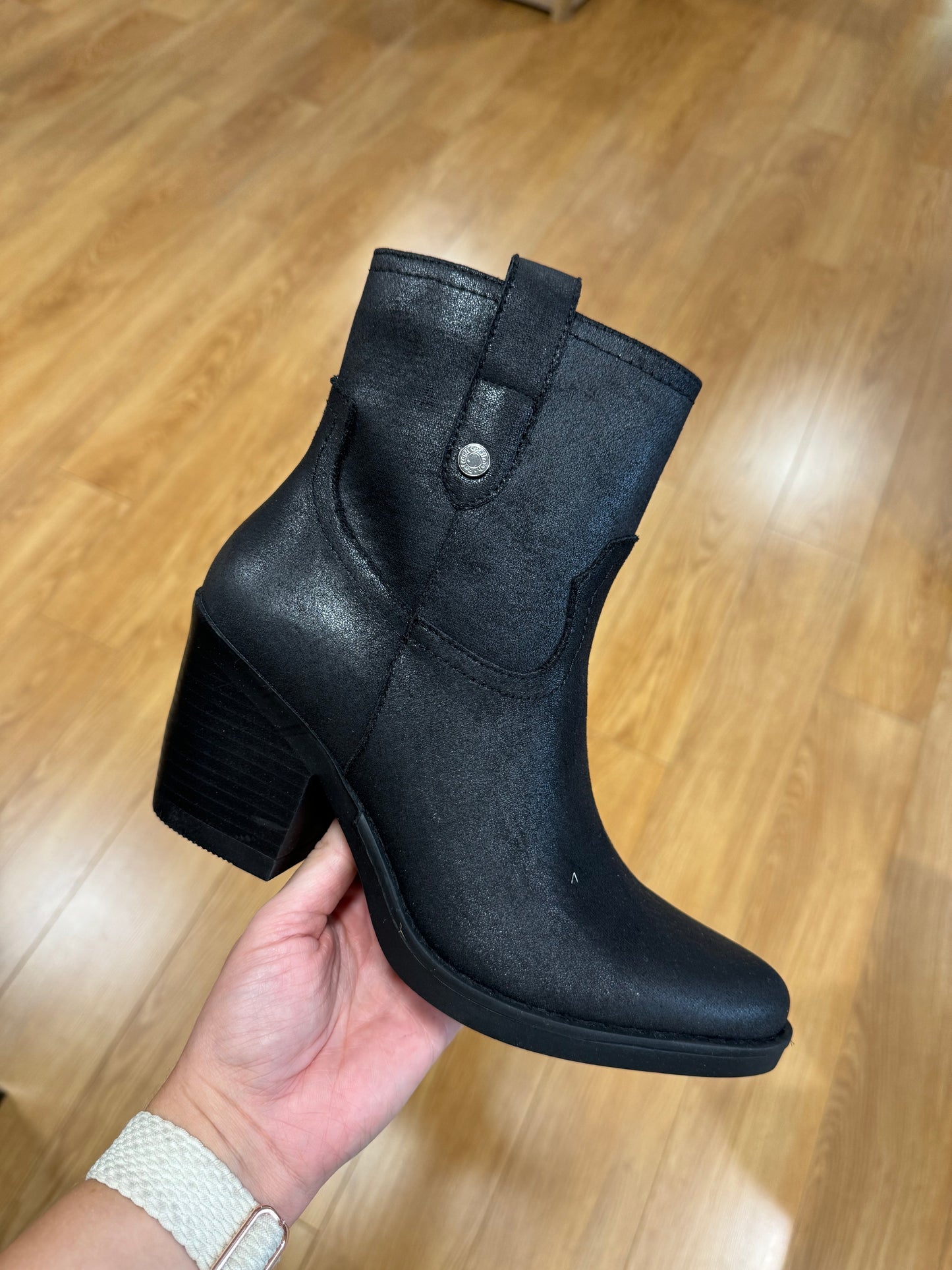 Refresh Black Western Boot