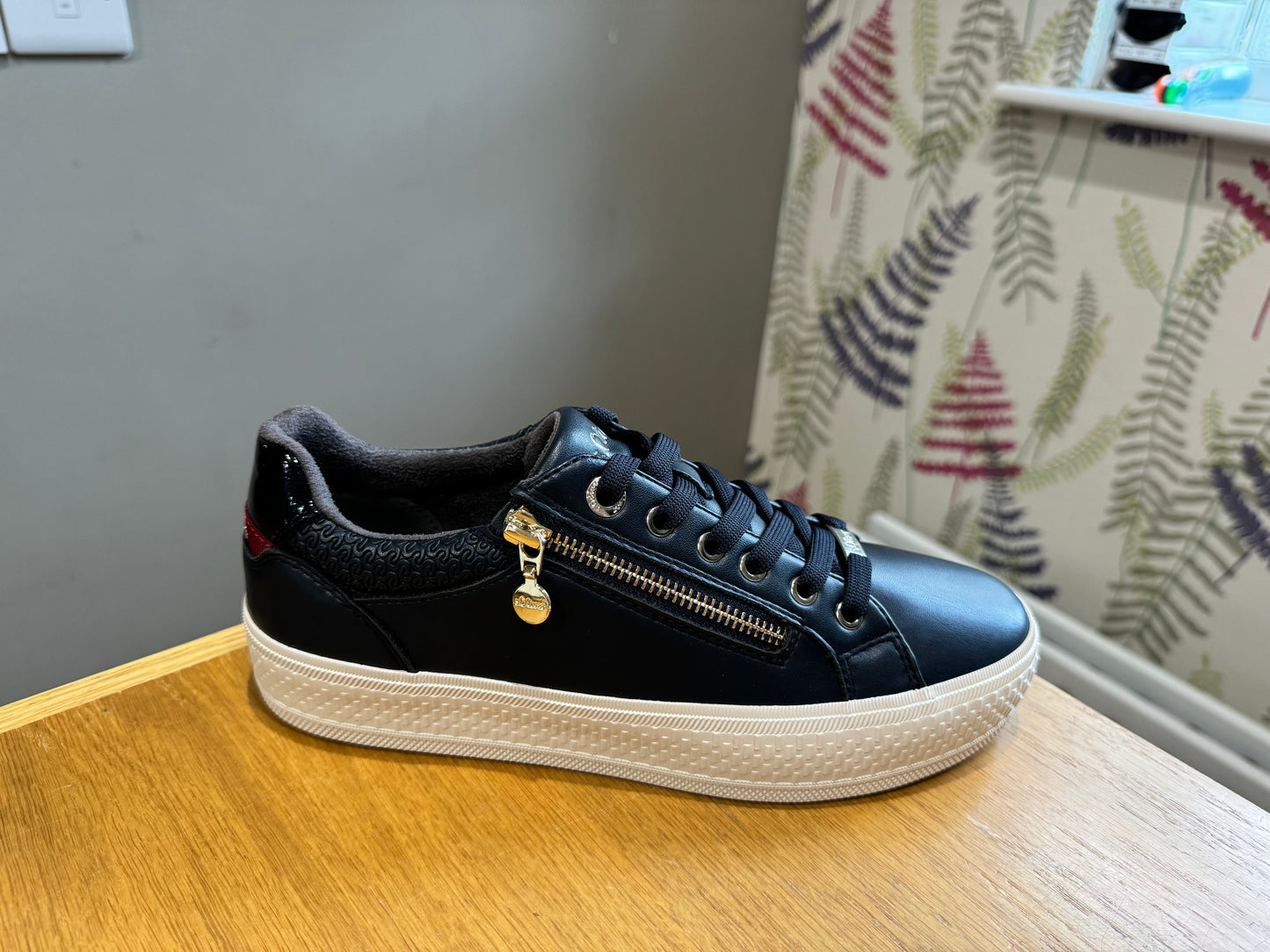 S. Oliver Navy Zip Trainer