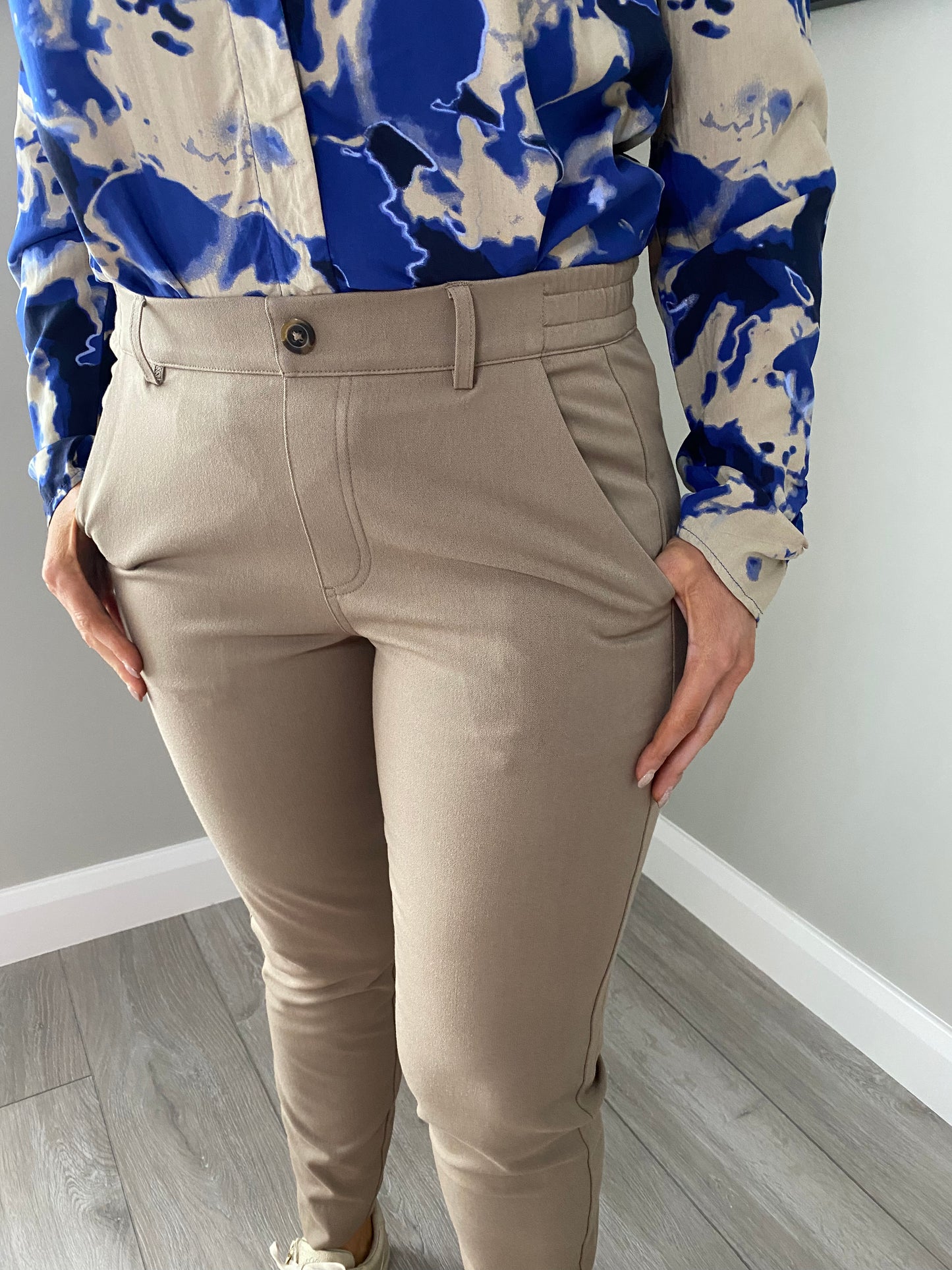 Freequent Beige Trousers