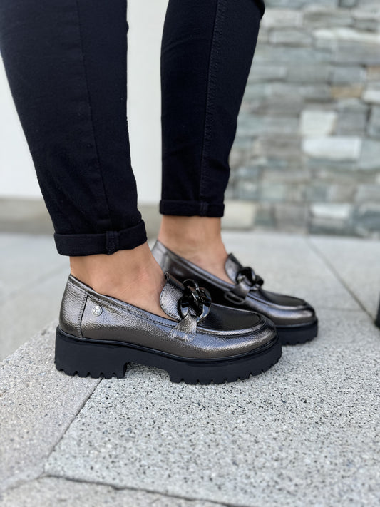 XTI Pewter Chain Loafer