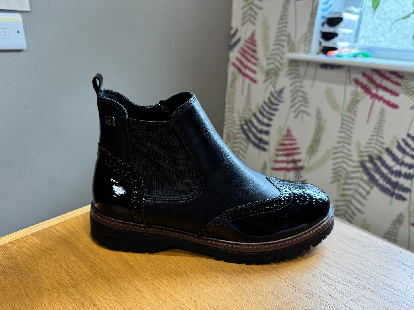 S. Oliver Black Brogue Boot